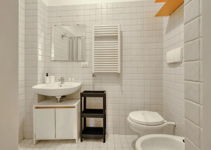 Appartement Joivy Welcoming Flat With Balcony Next To Naviglio Grande Milan