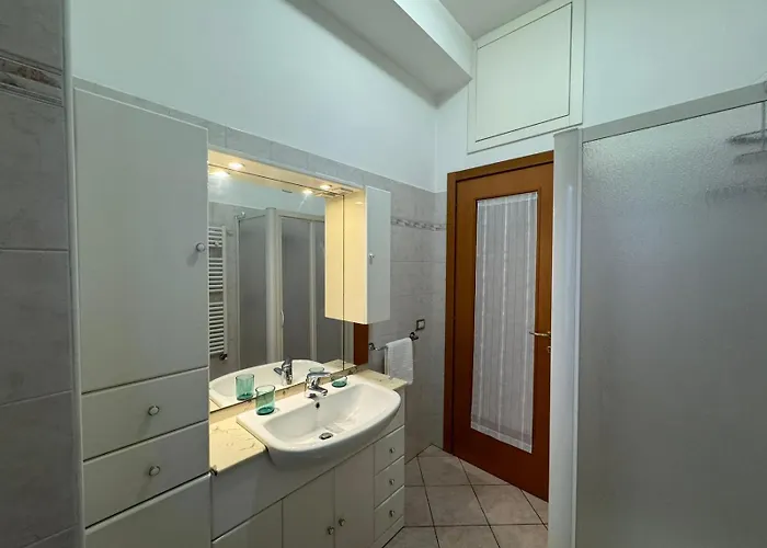 Accomodo Mib62 Bivano Forlanini Lägenhet Milano