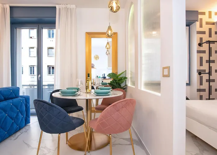 Ms Marple Luxury Station