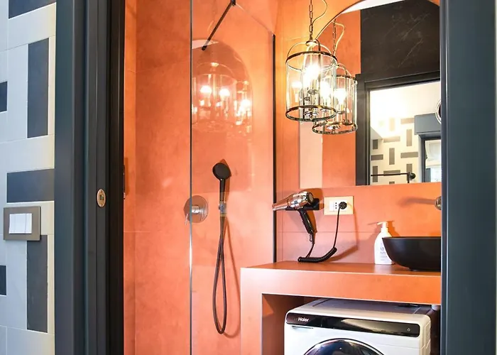 Ms Marple Luxury Station *