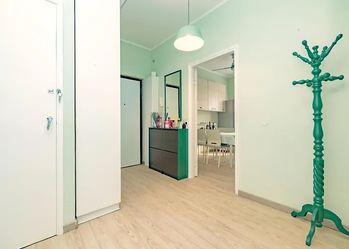 Bright & Cozy - Center 아파트