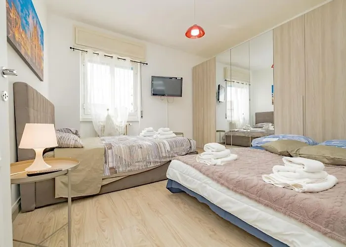 아파트 Bright & Cozy - Center