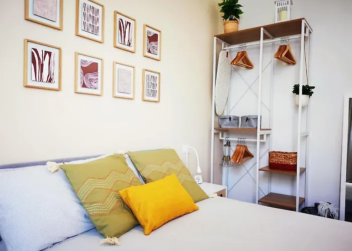 公寓 Sunny Flat 50 Meters From The Metro 米兰