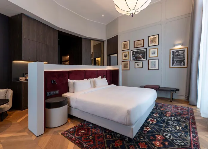 Palazzo Touring Club Milan, A Radisson Collection Otel