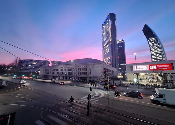 Charming Towers Guest House-apartment * Милан