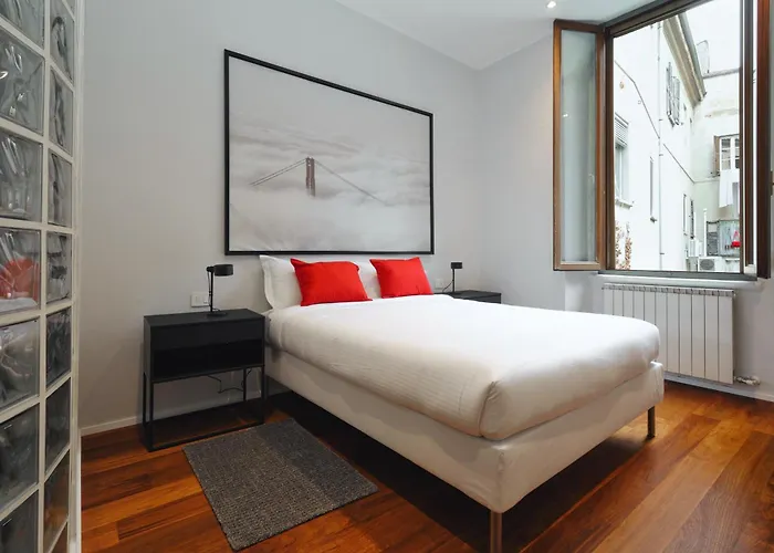 Lejlighed Joivy Modern Flat Near Duomo Di