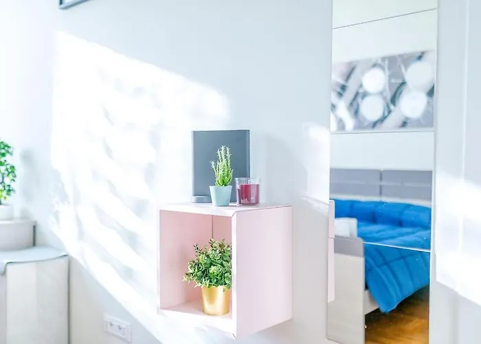 Appartement Navigli - Downtown - Duomo Spacious Two Bedroom - Close To Metro - Ac - Wi-fi *