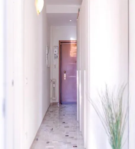 Navigli - Downtown - Duomo Spacious Two Bedroom - Close To Metro - Ac - Wi-fi * Milaan