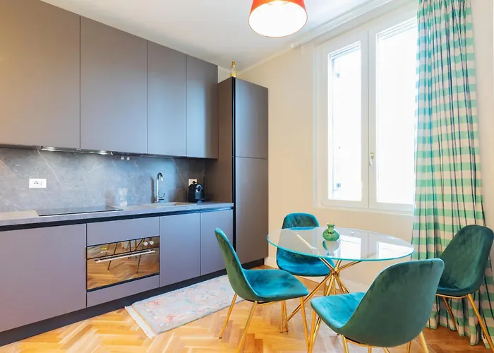 아파트 Bosco Verticale Gae Aulenti - Posizione Eccezionale E Comfort Per 4 Persone 밀라노