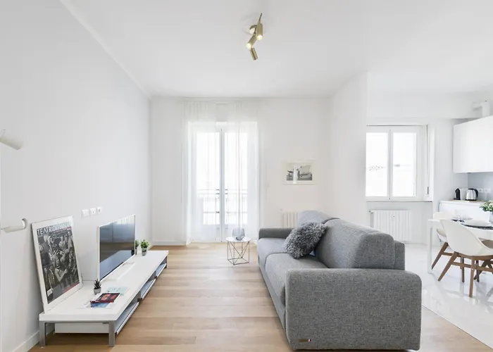 Easylife - - Saldini 38 - Citta Studi