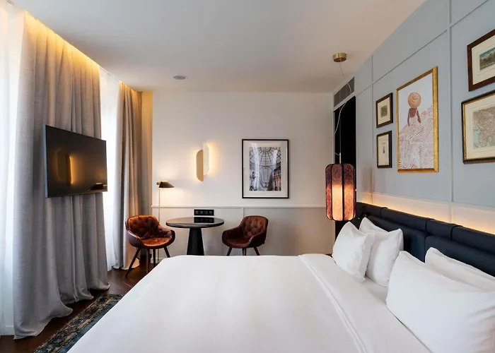 Radisson Collection Hotel, Santa Sofia 5*