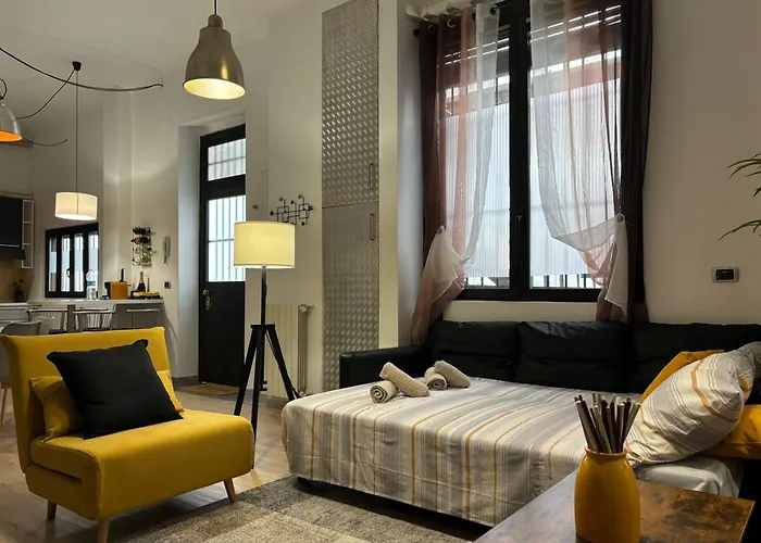 Апартаменты Industrial Loft In Maciacchini - Metro 50m Smartworking & Netflix Милан