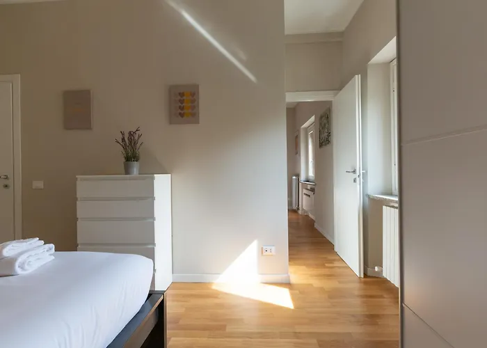 Easytopstay - Porta Romana Lovely Апартаменты Милан