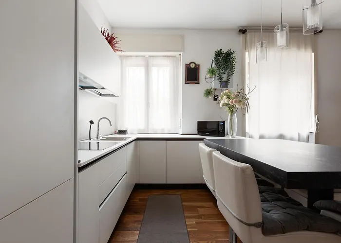 Appartement Modern Close To Forlanini And Linate! Milaan