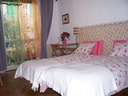 Milan B&B לינה וארוחת בוקר מילאנו