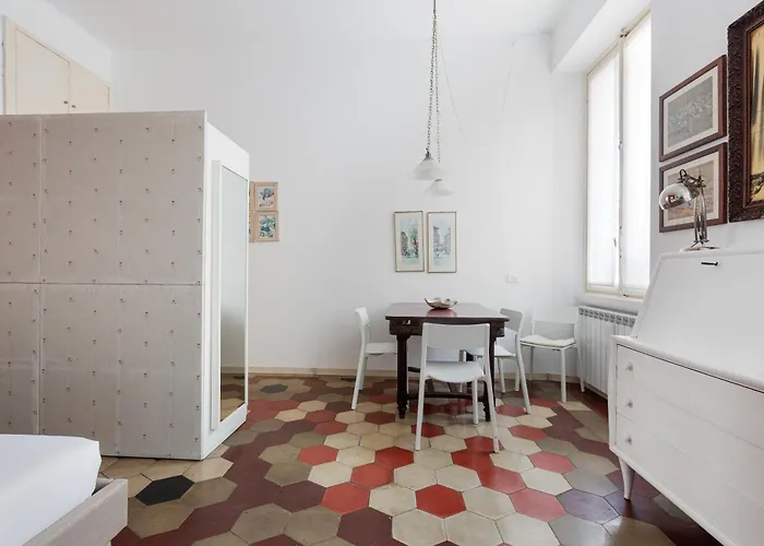 Brenta M3 - Floral شقة