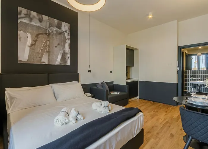 Palazzo Quantum 1 * Milán