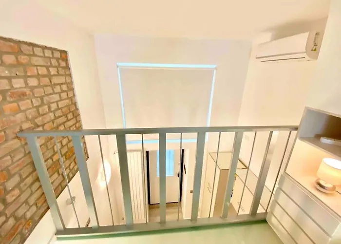 Appartamento [loft Incantevole] A Pochi Passi Dal Centro *