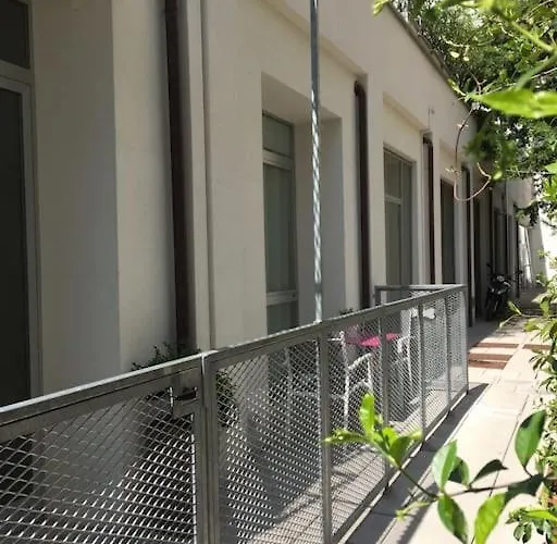 Design Island By Mc *