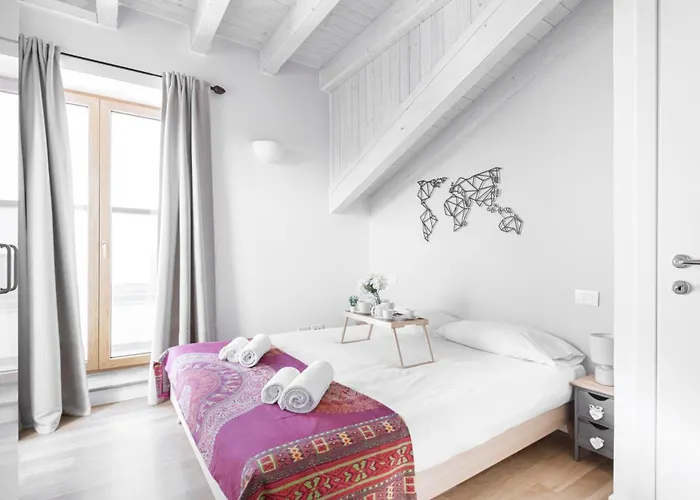 Easylife - - Italia 68 P5 - Porta Ticinese Milan