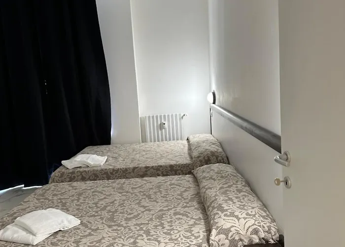 Bocconi - Jcube Hotellerie * Milán