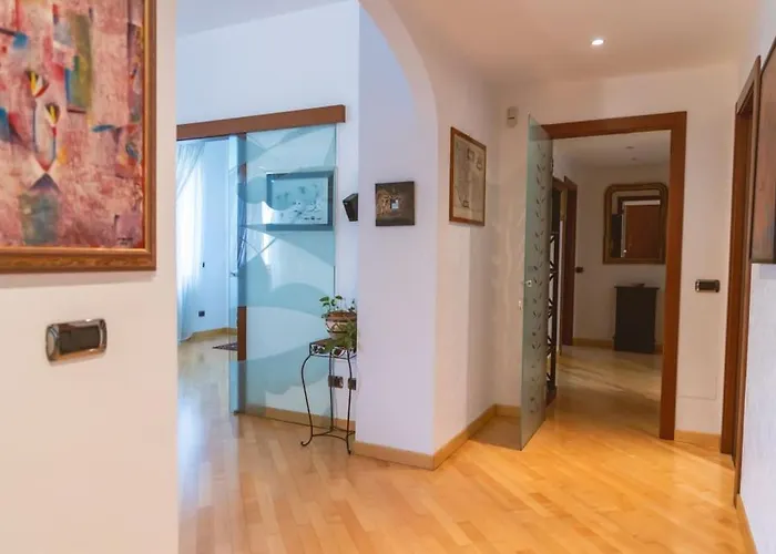 Ampia Oasi A Porta Venezia: Casa In Centro 米兰