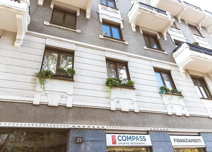 Ampia Oasi A Porta Venezia: Casa In Centro