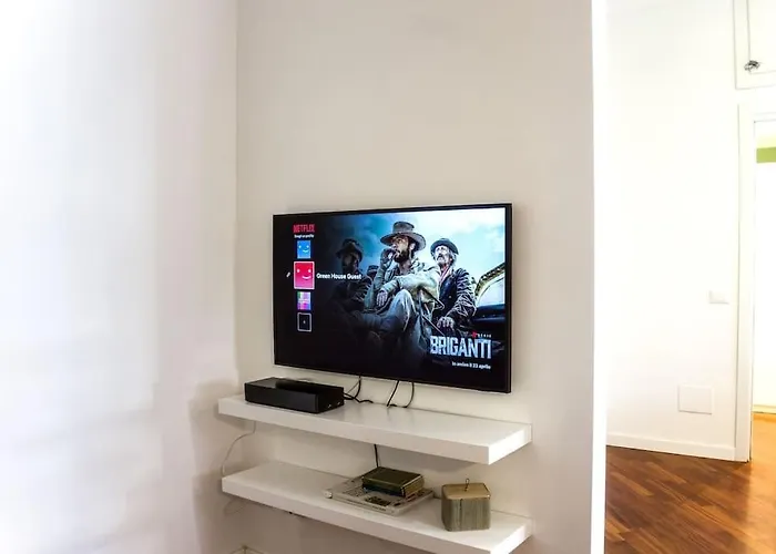 Apartmán House - 20 Min From Center, Free Wifi And Private Parking Milán