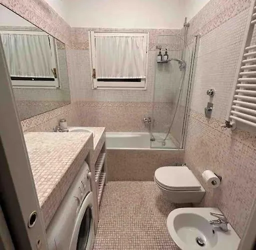 Apartmán House - 20 Min From Center, Free Wifi And Private Parking *