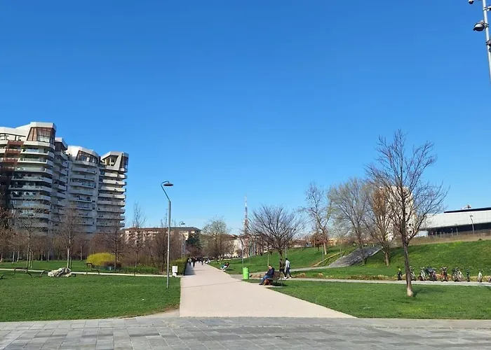 Charming Towers Guest House-apartment Милан