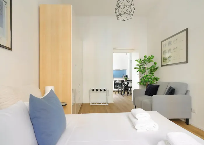 Daire Just Urban - Sunny 2br Flat In The Heart Of - M2 And M4 Metro Milano