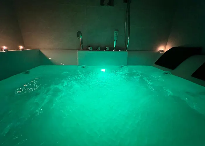 Meg Glamour Vicino I Navigli Penzion 4*