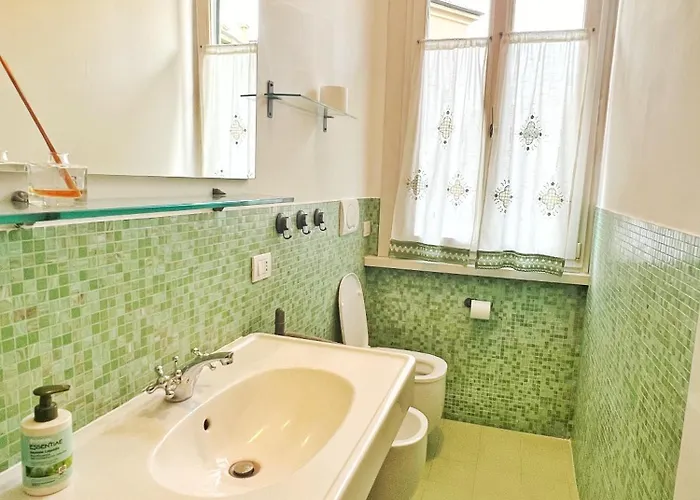 La Dolce Vita - Piazza Vetra Apartment *