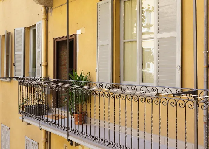 Silenziosa Casa Di Ringhiera - Porta Venezia Mediolan