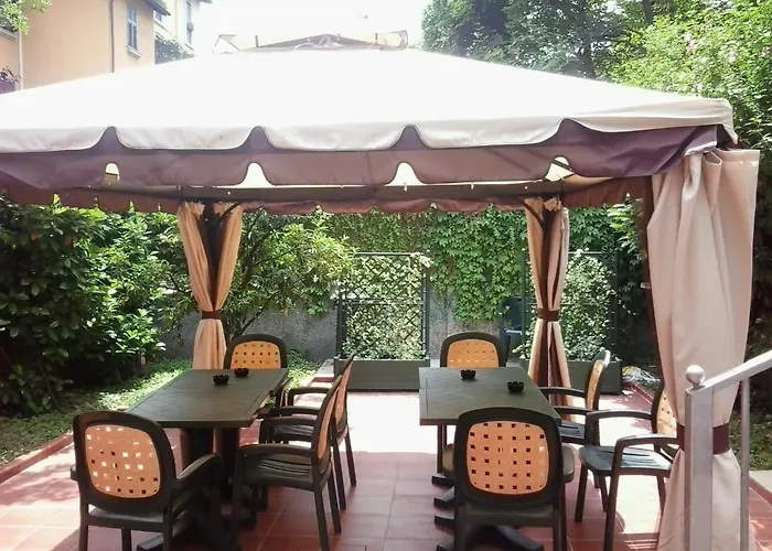 Nizza Milán