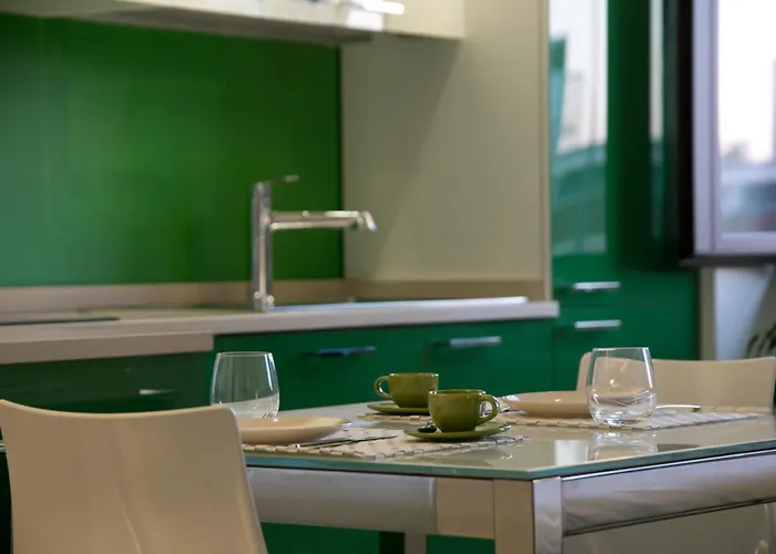 Otel Versoverde Alzaia Naviglio Grande Milano