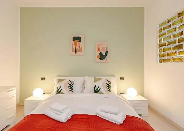 아파트 Urban House - Exclusive Park House Navigli Center