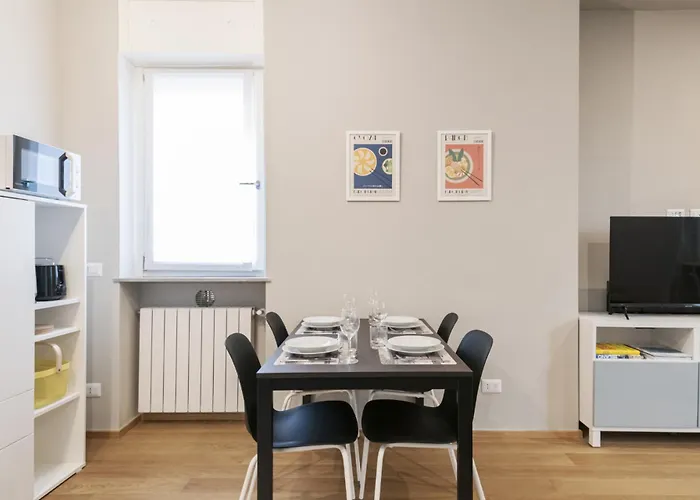 Appartamento Easylife - - Commenda 25 - Porta Romana Milano