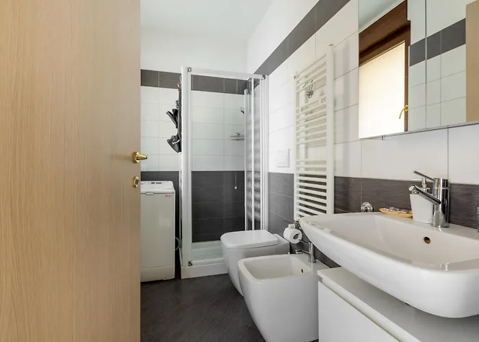 Corsica Huge Terrace Flats * Milano