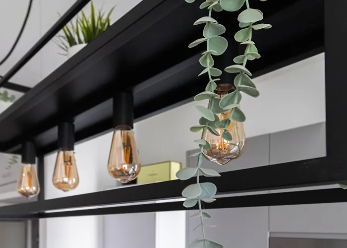 Italianway - Lorenteggio 30 * Milan