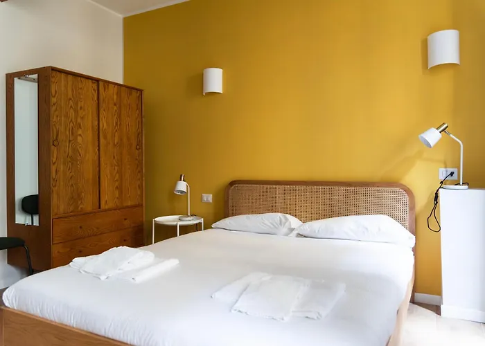 Youhosty - Ticinese 2 * Milan