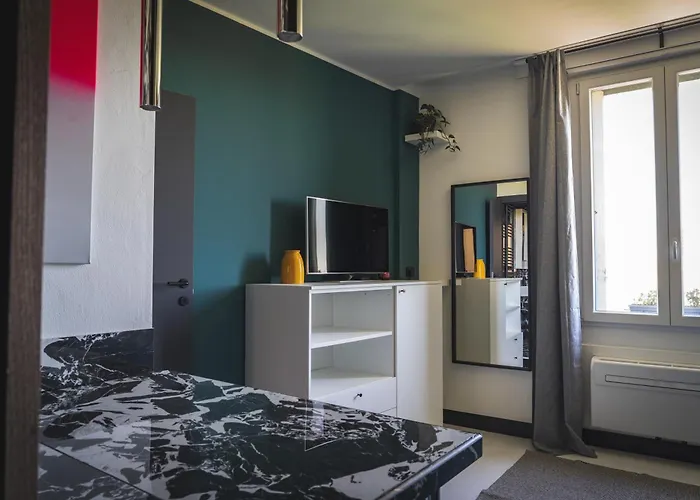 Wownavigli Apartment-sofa Bed Metro M4 Tram 2 Апартаменты Милан