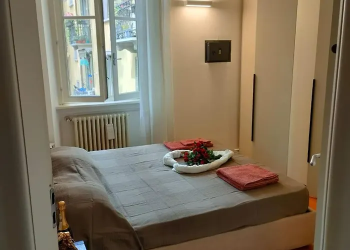 Esclusive & Elegant Loft, Duomo 10 Minutes * Milano