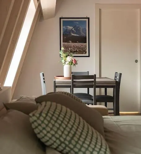 Guinizzelli 4 Apartman