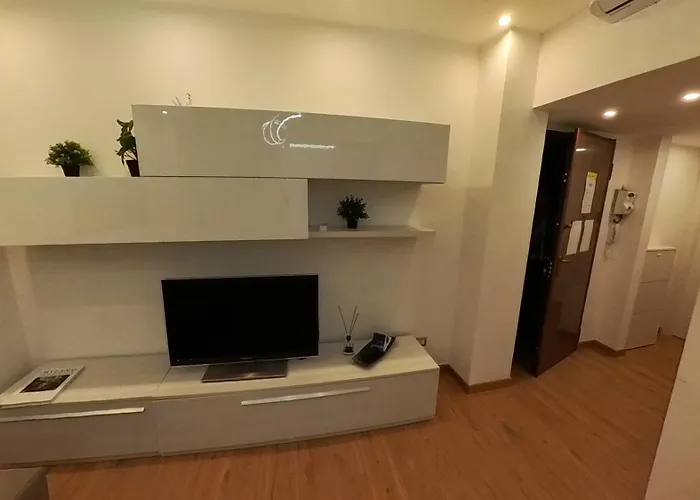 شقة N&ghomesweethome Raffaelloelegante Ideale Affari *