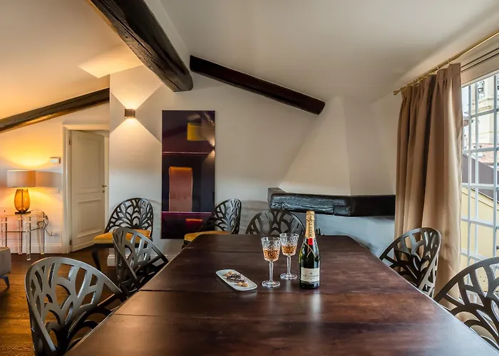 Allegroitalia Penthouse Montenapoleone * Milán
