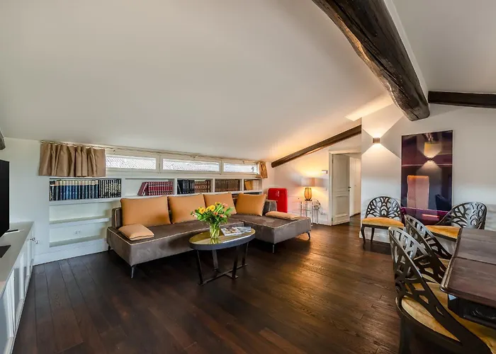 Allegroitalia Penthouse Montenapoleone Milán