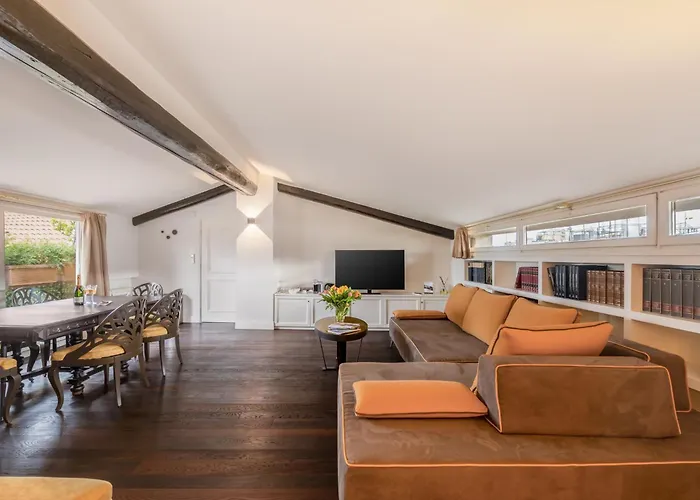 Apartmán Allegroitalia Penthouse Montenapoleone Milán