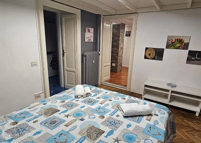 Apartment House In The Center Of *