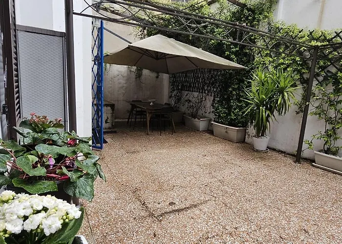 House In The Center Of Apartment *